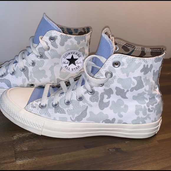 Totally Rad Custom Camo Converse! M 6.5, W 8.5! - Picture 2 of 8